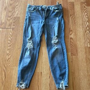 Stylish Women's Distressed Skinny Jeans in Blue